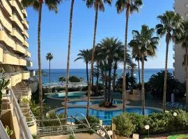 Amazing modern seafront apartment - Top location in Calpe!
