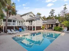 Make a Splash - 510 Delegal St