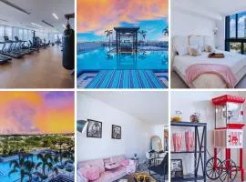 CASA AMOR -Beach Club, Gym, Sauna, Free Parking, Near Airport