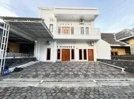 Nogotirto Damai Homestay Jogja
