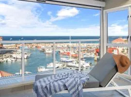 Harbour Club