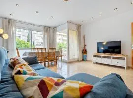 Hauzify I Apartament Miramar