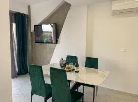 Luxury Vintage Suite
