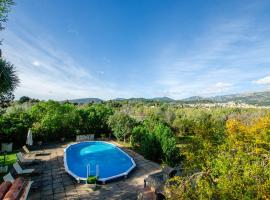 YourHouse Es Canyar villa, Hotel in Selva
