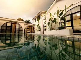 Ipoh Santorini Mini - Hotel Inspired