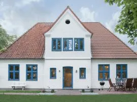 Haus 12