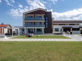 RUTA 85 Hotel Restaurant, hotel din Iugani