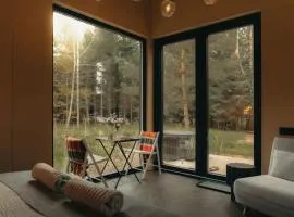 Briežu Stacija Forest Cabin with Hot Tub