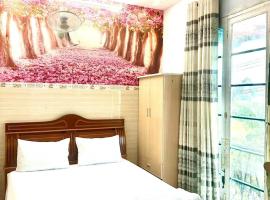 Khách sạn Ngọc Lan, hotel v destinaci Dĩ An