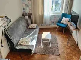 Appartement chaleureux à Néris-les-Bains - 57 m² avec terrasse