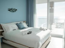 B&B Lilibeth Luxury Suites - Marina D'Arechi, hotel a Salerno