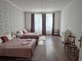 WE STAY APARTMENTS, bed and breakfast v destinaci Bratislava