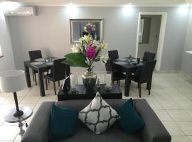 The Grand Orchid Guesthouse, hotel in Durban