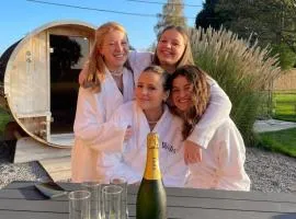 Cour 44 - Gite de charme avec sauna et jacuzzi