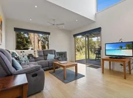 Despatch - Waterfront Retreat