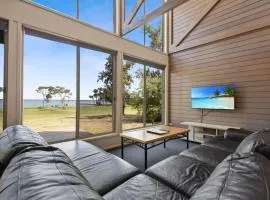 Avon - Waterfront Retreat