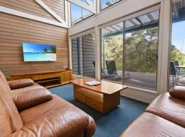 Dargo - Waterfront Retreat