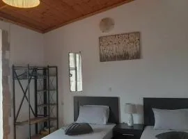 Daisy rooms Skiathos