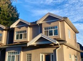 Modern & Cozy 2-Bed Suite in Vancouver, hotel u gradu Vankuver