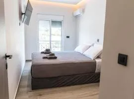 Oikos Charming Island Retreat