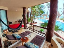 Villa 301, Ground floor, Oceanfront!, pet-friendly hotel in Mahahual