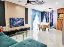 Austin Crest -- Nintendo, BBQ, Scooter, Spacious - 4BR3B - 10pax by Cowidea