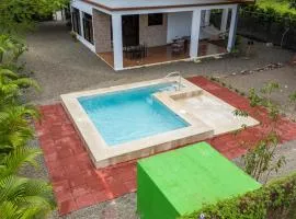 Casa Las Mariposas Fantastic Home With Nature Views & Private Pool