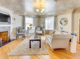 3 Mi to Pueblo Riverwalk Quiet Home with Patio