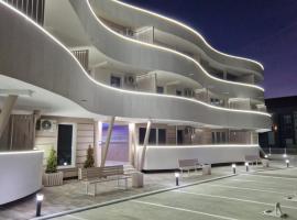 Apartman Kali Srebrno jezero, ξενοδοχείο σε Ostrovo