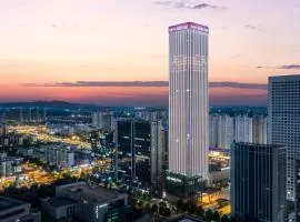 Crowne Plaza Taizhou City Center by IHG