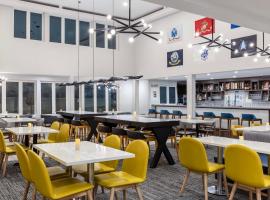 Aiden by Best Western Cape Cod - West Yarmouth, hotel poblíž Letiště Barnstable Municipal - HYA, 