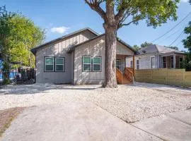 Urban Delight 4BR3BA Near City Center