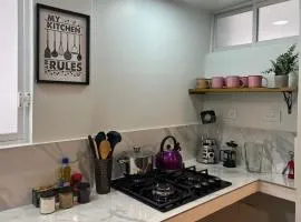 Trendy apartment 2 bedroom 1 bath
