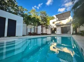 Stunning Villa in the heart of La Veleta