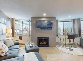 Whistler village central stay!