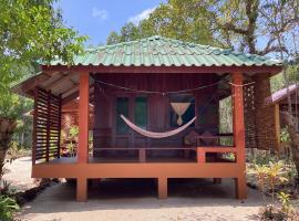 Sawasdee Resort, hotel in Koh Chang Ranong