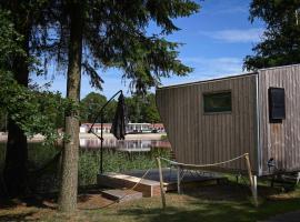 Sleep Space 3 - Green Tiny Spot Friesland, Hotel in Schortens