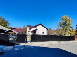 Casa Noastra, hotel in Drajna de Sus