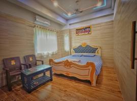 AJ PLaZA, hotell sihtkohas mayapur