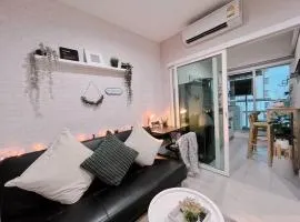 1BR Walk 1min to BTS 3min Mall Tapra WiFi 500MB
