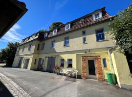 Zentral und komfortabel Ihr Monteurhaus vor Ort in Coburg, Hotel in Coburg