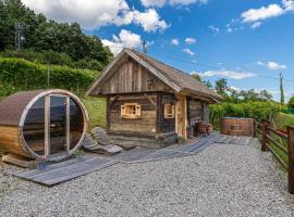 Glamping Paradise Škatlar, hotel v destinaci Otočec