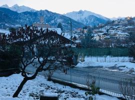 Maison du Château Sarre, casa rural en Aosta