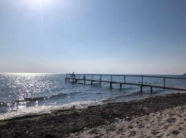 Funen Cottage With Fantastic Sea View, hotel in Assens