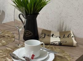 Новая 1 комнатная квартира, self catering accommodation in Uralsk