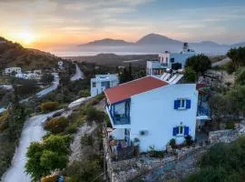 Plaka Apartments