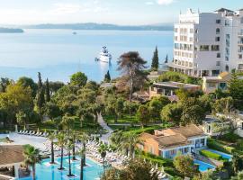 Grecotel Eva Palace、コメノのホテル
