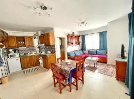 Penthouse prés médina avec vue mer et terrasse