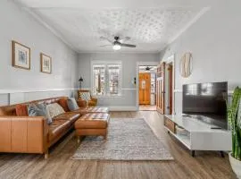 Dinos Last Post - Family Friendly 4 Bedrooms