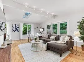 Mid-Century Modern Home - 3-Bedroom Rambler